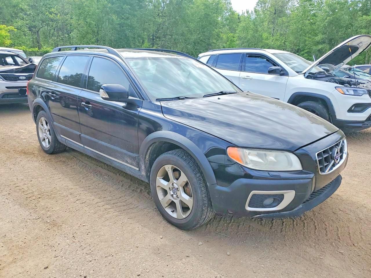 2010 VOLVO XC70