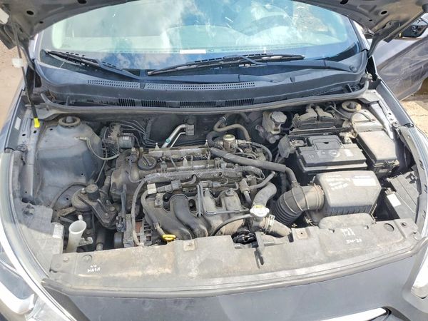 2017 HYUNDAI ACCENT SE Base