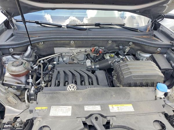 2021 VOLKSWAGEN ATLAS SE w/ Tech