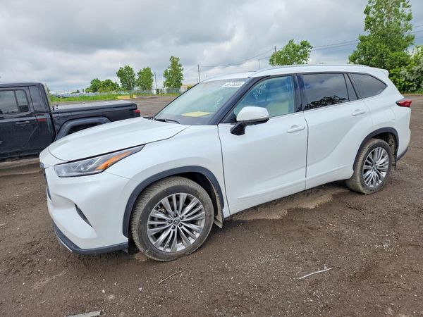 2022 TOYOTA HIGHLANDER