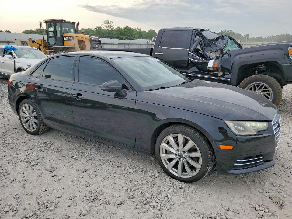 2017 AUDI A4 quattro Premium