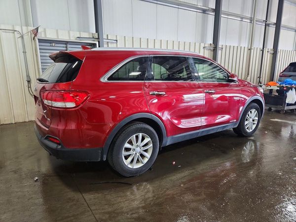 2016 KIA SORENTO L / LX