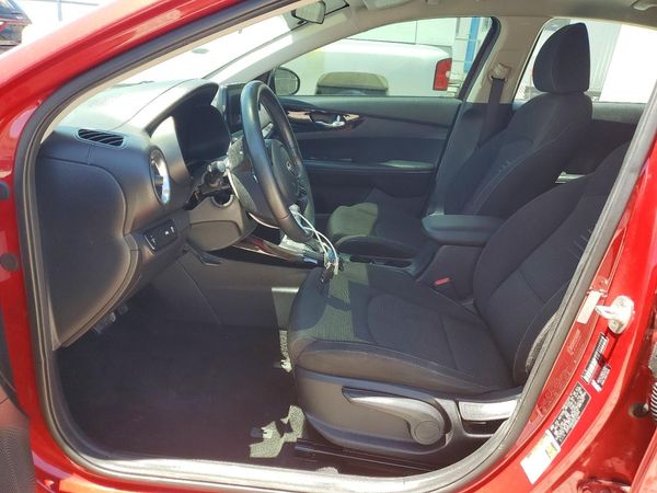 2019 KIA FORTE