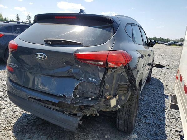2020 HYUNDAI TUCSON