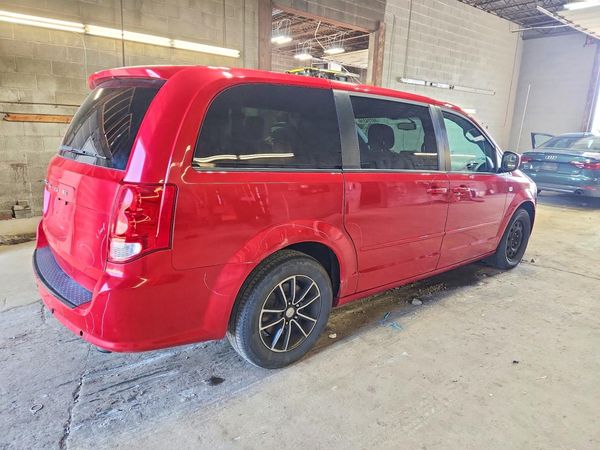 2014 DODGE GRAND CARAVAN SE