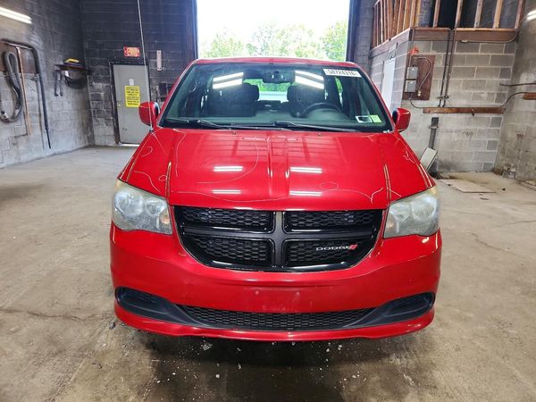 2014 DODGE GRAND CARAVAN SE