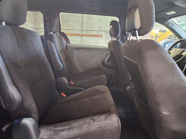2014 DODGE GRAND CARAVAN SE