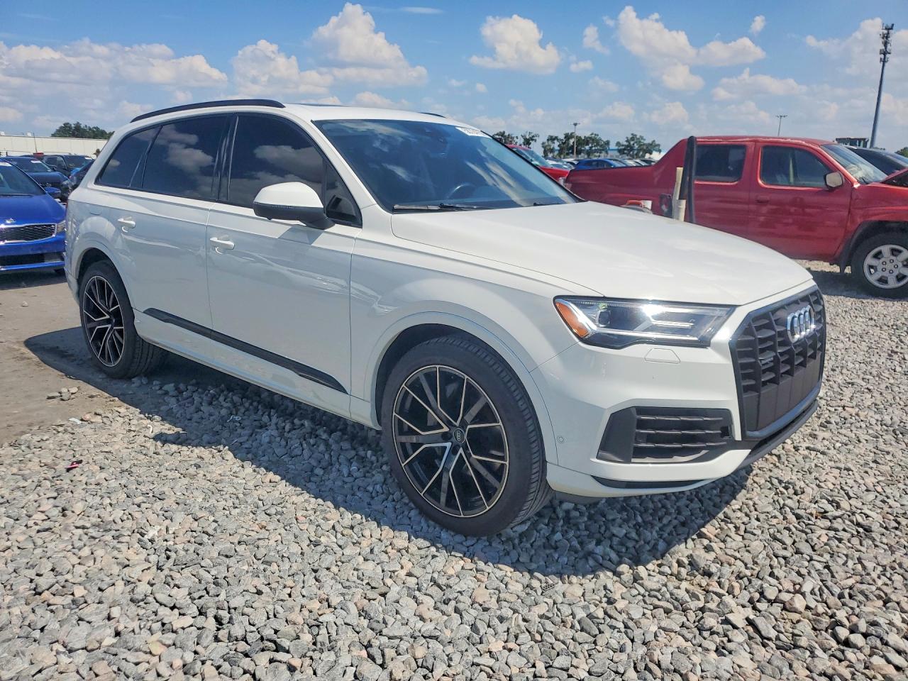 2021 AUDI Q7 quattro Premium Plus