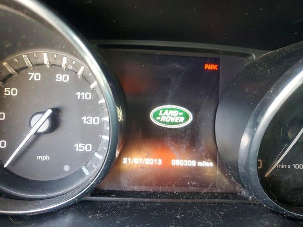 2015 LAND ROVER RANGEROVER Pure Plus