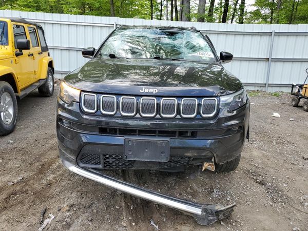 2022 JEEP COMPASS