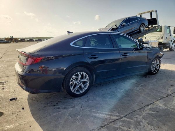 2021 HYUNDAI SONATA