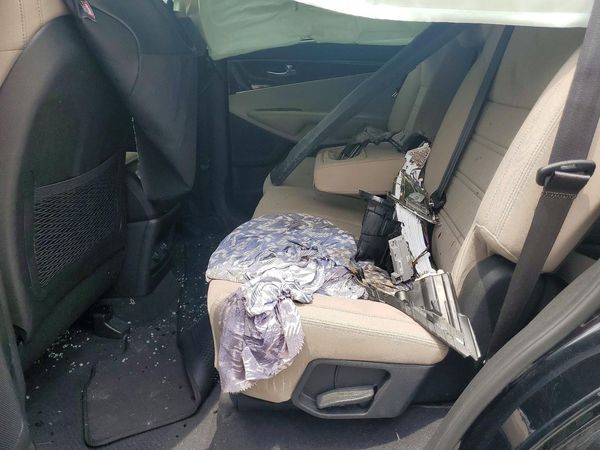 2016 KIA SORENTO L / LX
