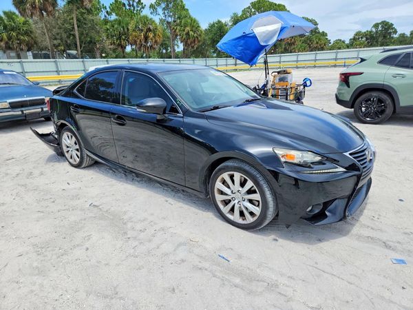 2016 LEXUS IS 200t