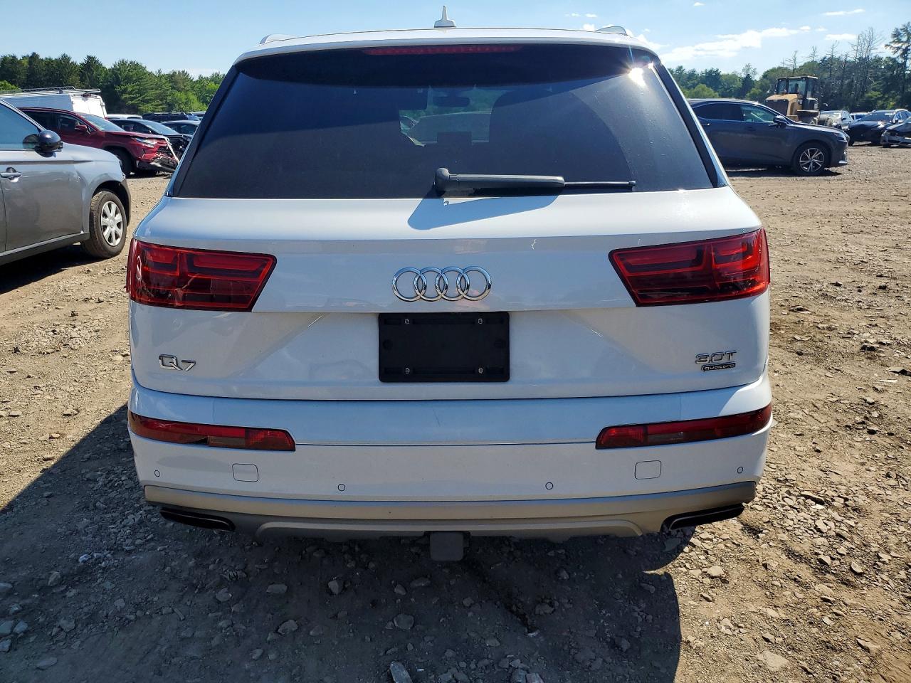 2018 AUDI Q7 quattro Premium Plus