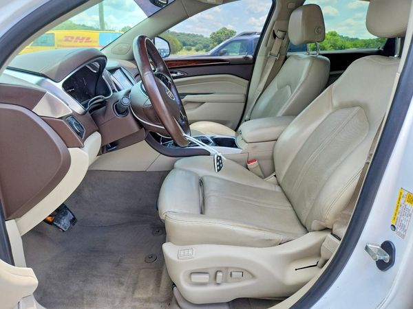 2016 CADILLAC SRX Performance