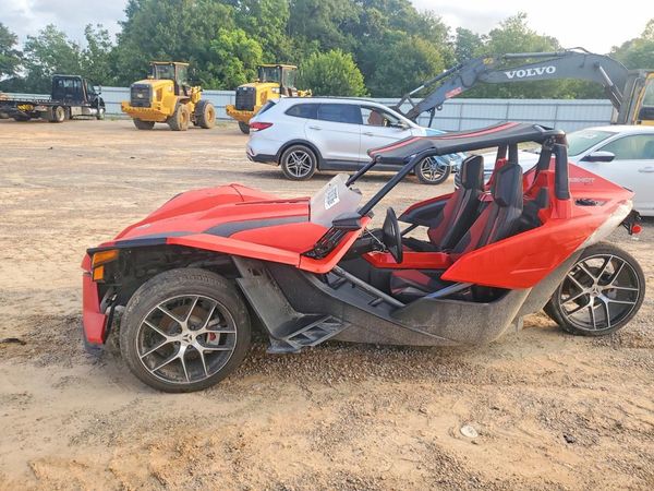 2016 POLARIS SLINGSHOT Open Cab