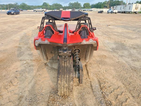 2016 POLARIS SLINGSHOT Open Cab