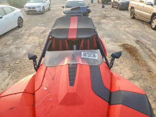 2016 POLARIS SLINGSHOT Open Cab