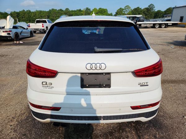 2017 AUDI Q3 quattro Prestige