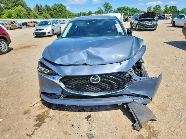 2025 MAZDA 3 Preferred Package