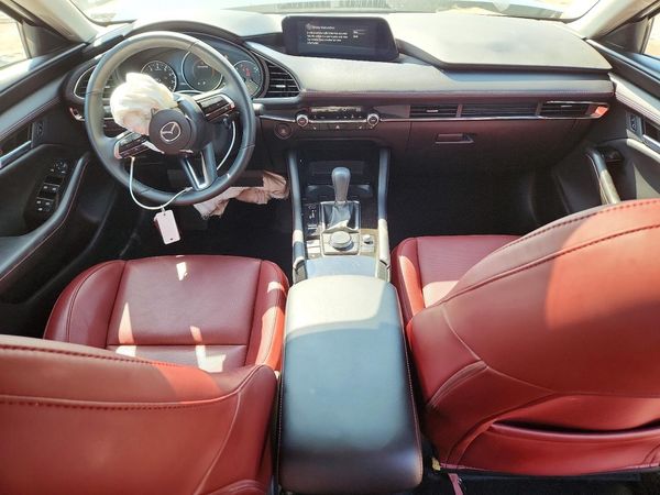 2025 MAZDA 3 Preferred Package