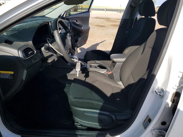 2019 HYUNDAI ELANTRA GT