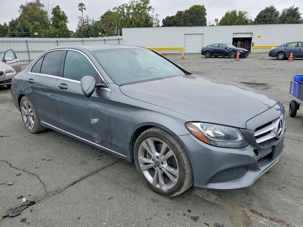 2018 MERCEDES-BENZ C C300