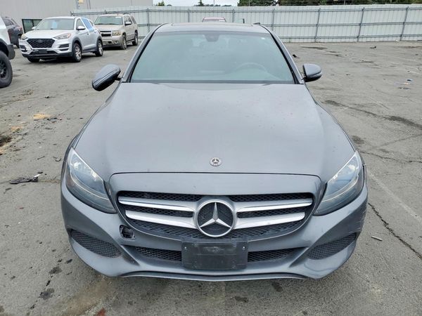 2018 MERCEDES-BENZ C C300