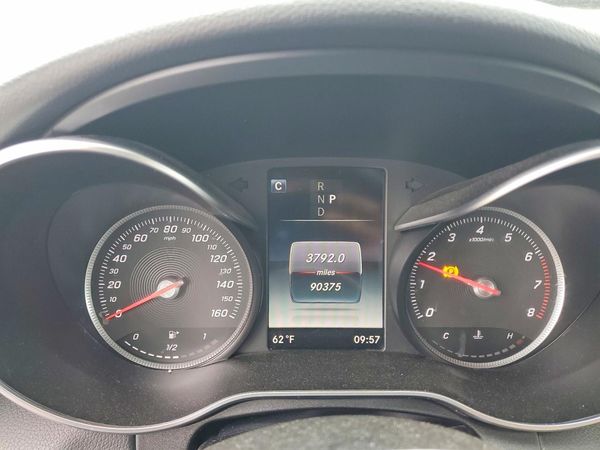 2018 MERCEDES-BENZ C C300