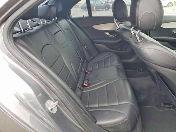 2018 MERCEDES-BENZ C C300