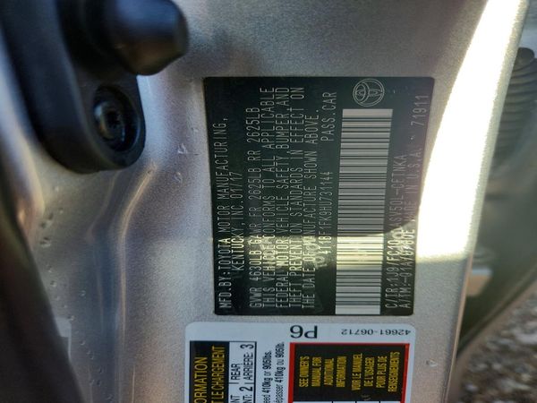 2017 TOYOTA CAMRY