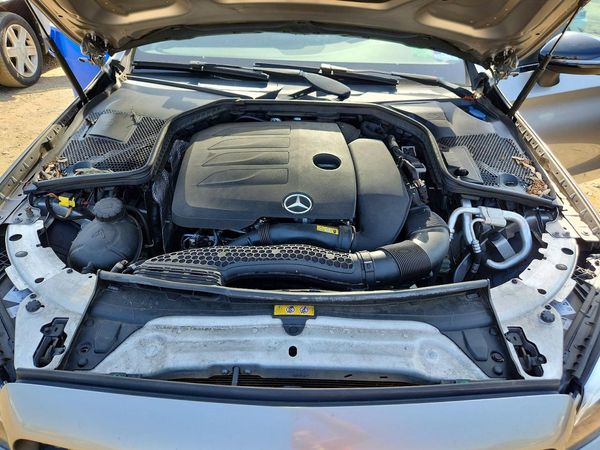 2019 MERCEDES-BENZ C C300-4M