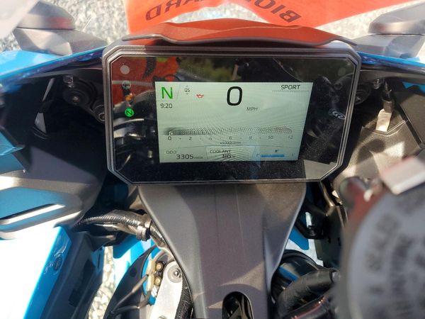 2026 YAMAHA YZF690