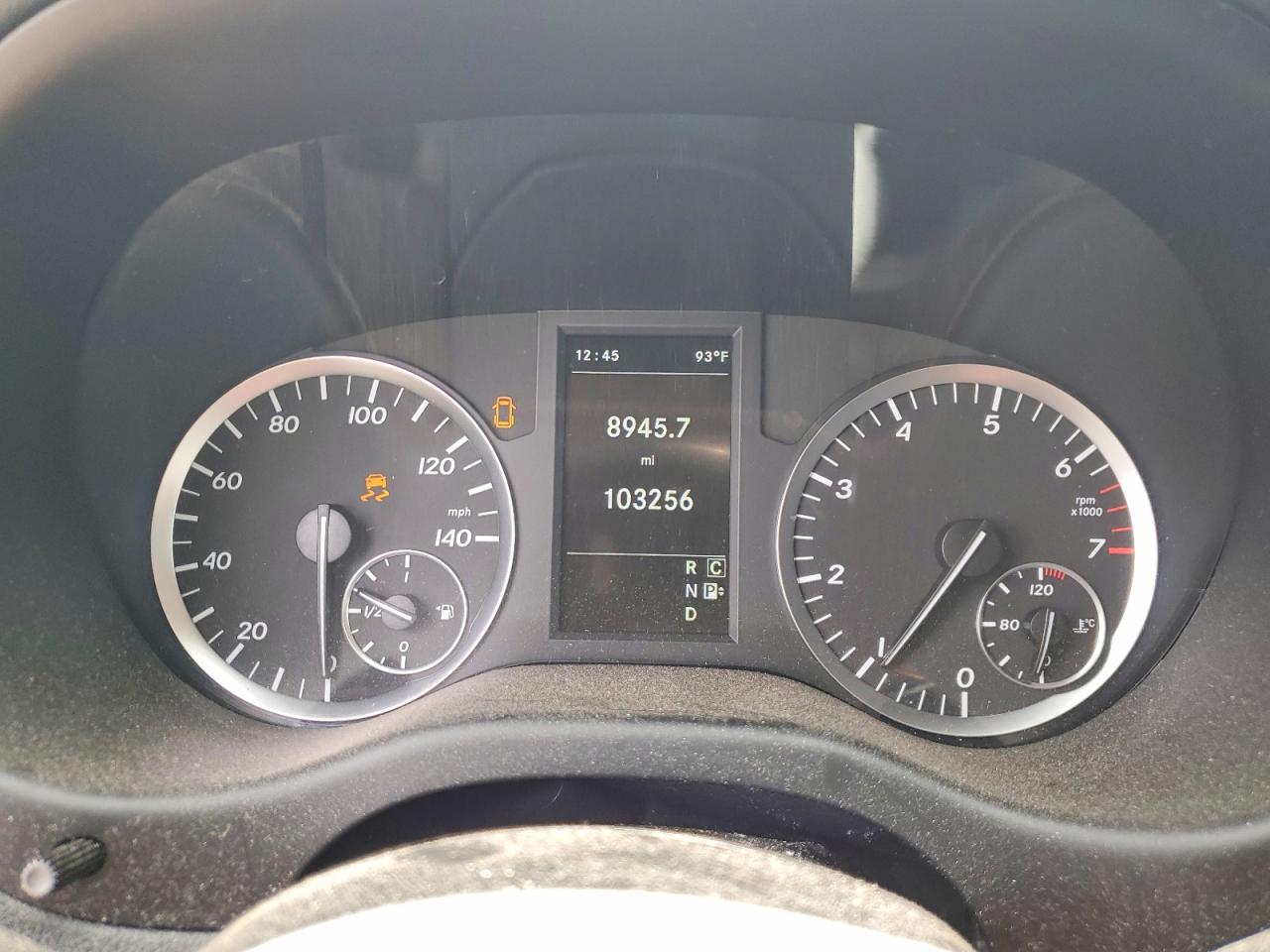 2016 MERCEDES-BENZ METRIS