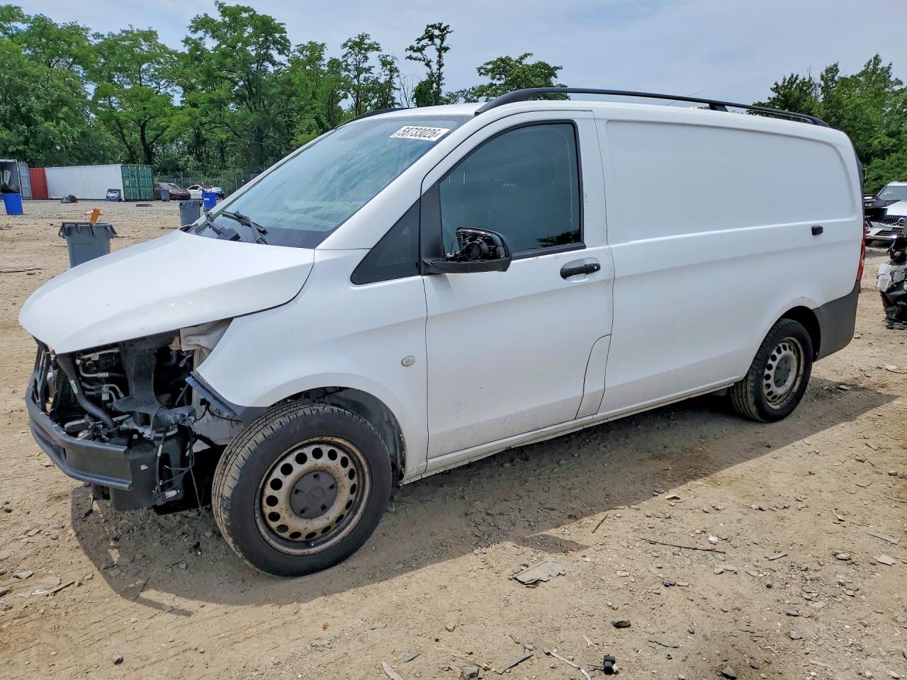 2016 MERCEDES-BENZ METRIS