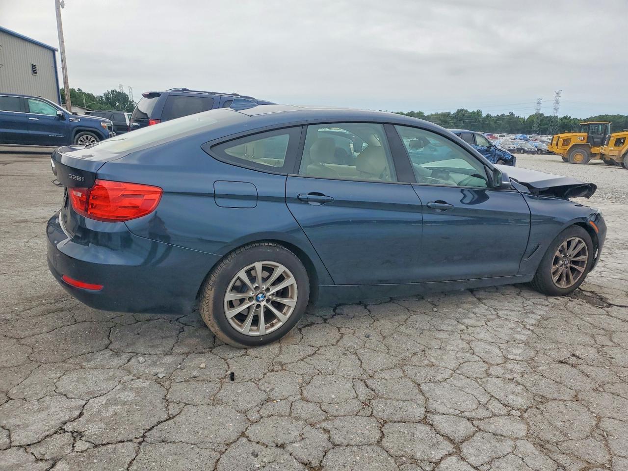 2015 BMW 328 xDrive GT