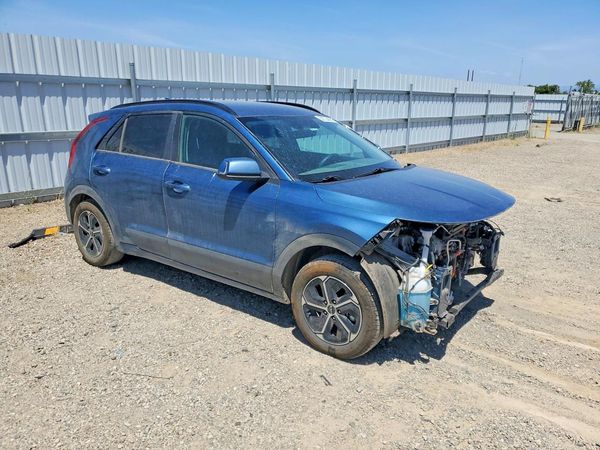 2023 KIA NIRO EX
