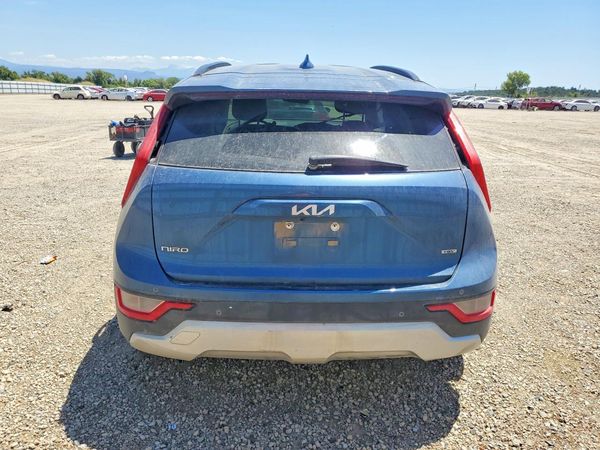 2023 KIA NIRO EX