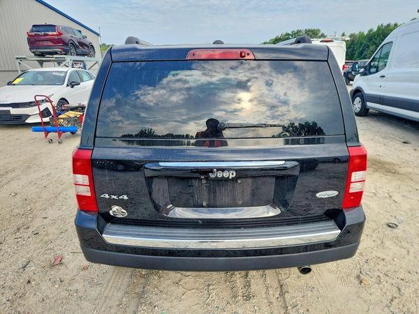 2016 JEEP PATRIOT LATITUDE 4X4