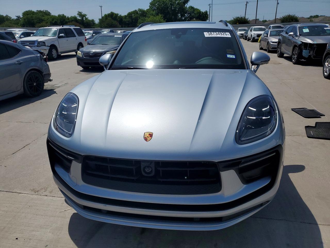 2025 PORSCHE MACAN Macan, Macan T