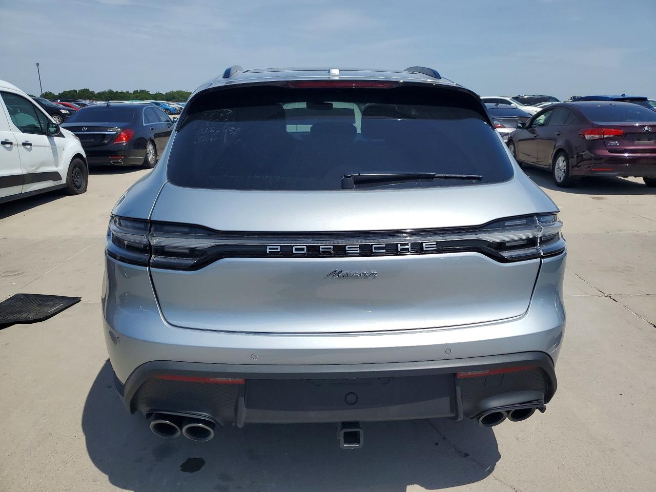 2025 PORSCHE MACAN Macan, Macan T
