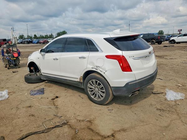 2018 CADILLAC XT5 Luxury