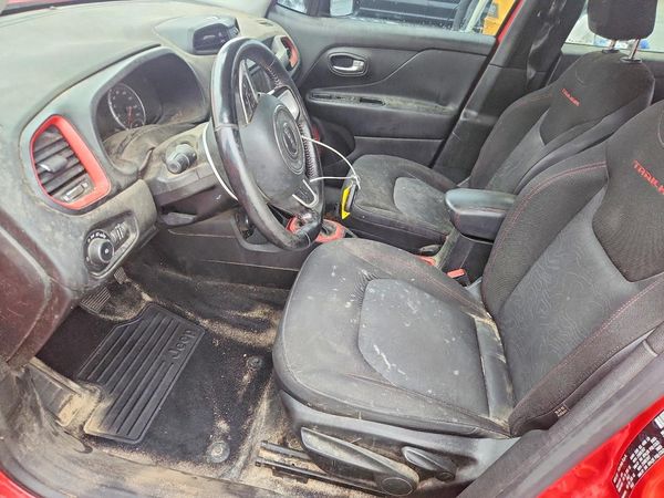 2015 JEEP RENEGADE TRAILHAWK 4X4
