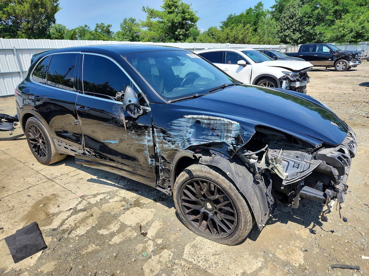 2014 PORSCHE CAYENNE