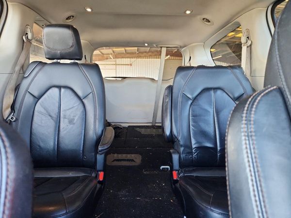 2017 CHRYSLER PACIFICA Touring L