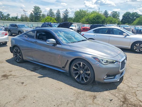2017 INFINITI Q60