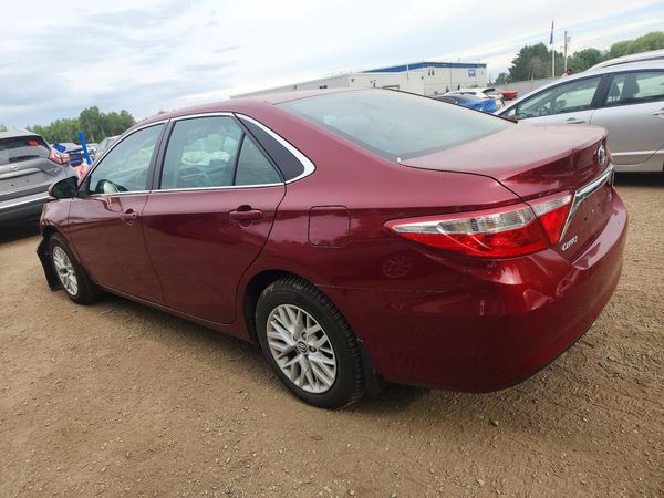 2017 TOYOTA CAMRY