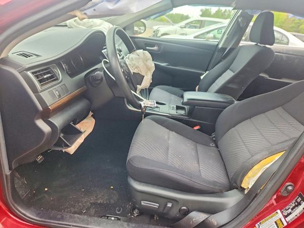 2017 TOYOTA CAMRY