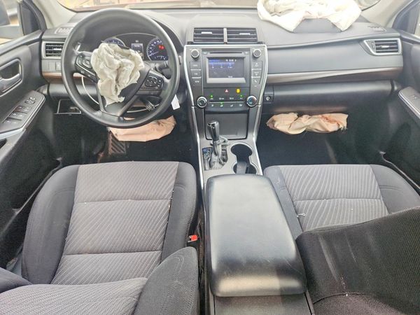 2017 TOYOTA CAMRY