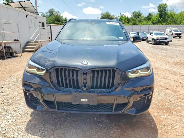 2022 BMW X5 M50i